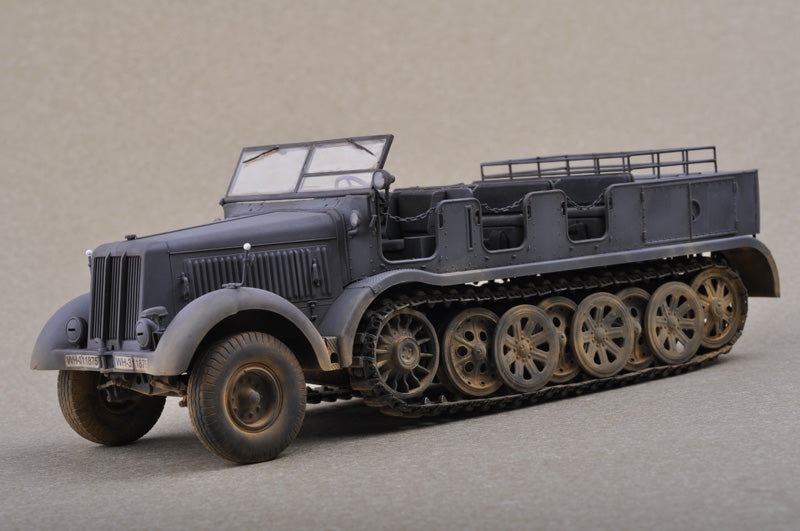 SD.KFZ.8 SCHWERER ZUGKRAFTWAGEN 12T 1/35