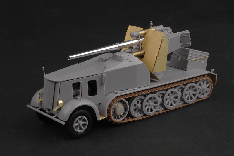 8.8CM FLAK 18 SELBSTFAHRLAFETTE 1/35