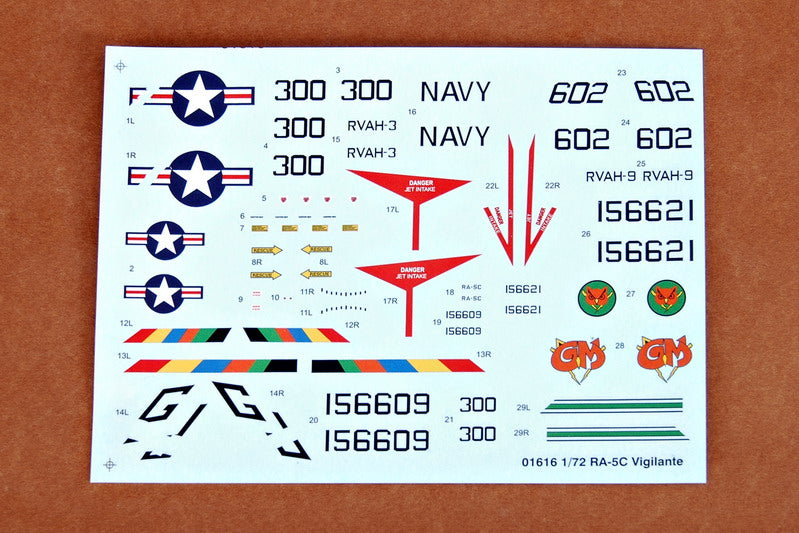 RA-5C VIGILANTE 1/72