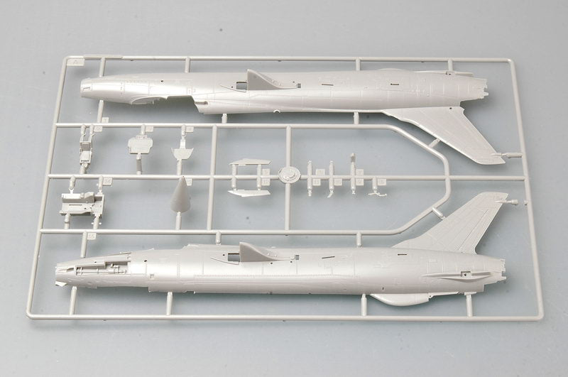 F-105D THUNDERCHIEF 1/72