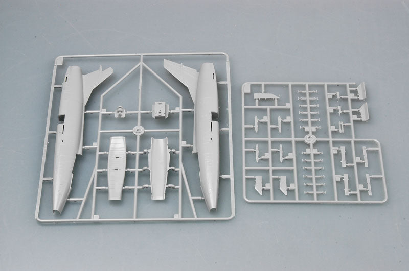 F-100C SUPER SABRE 1/72