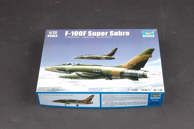 F-100F SUPER SABRE 1/72