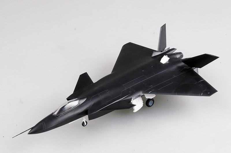 J-20 MIGHTY DRAGON 1/72