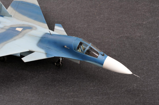 SU-33UB FLANKER D 1/72