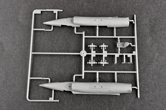 NANCHANG Q-5C 1/72