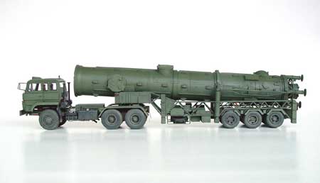 CHN DF-21 BALLISTIC MISSILE LAUNCHER