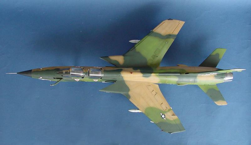 Trumpeter 1/32 F105G Thunderchief Wild Weasel Aircraft