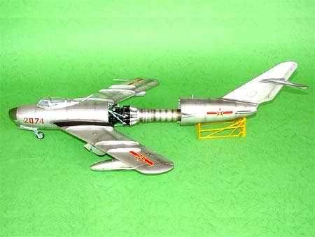 MIG-17PF FRESCO (F-5A) 1/32