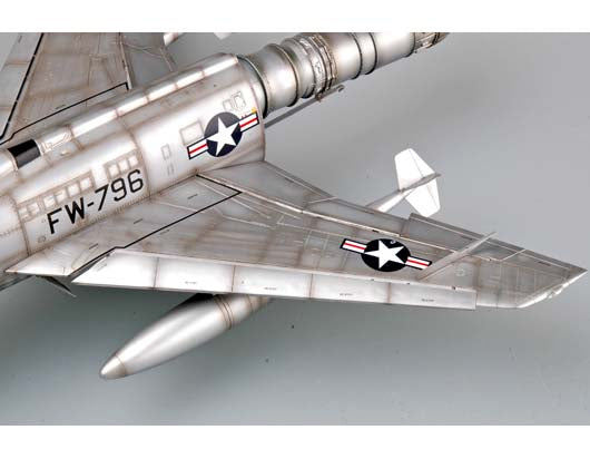 F-100D FIGHTER 1/32