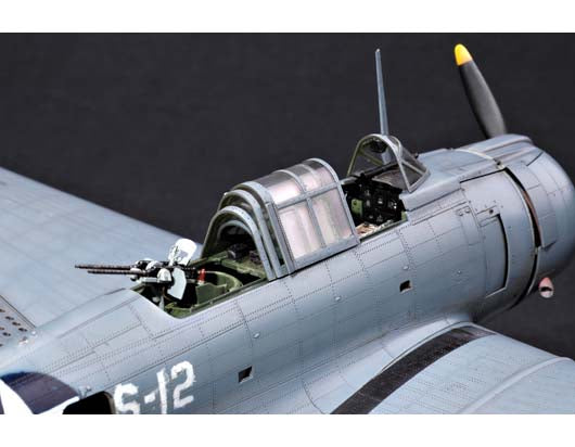 SBD-3/4/A-24A DAUNTLESS 1/32