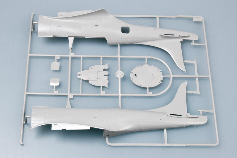 NAVY SBD-5/A-24B DAUNTLESS 1/32