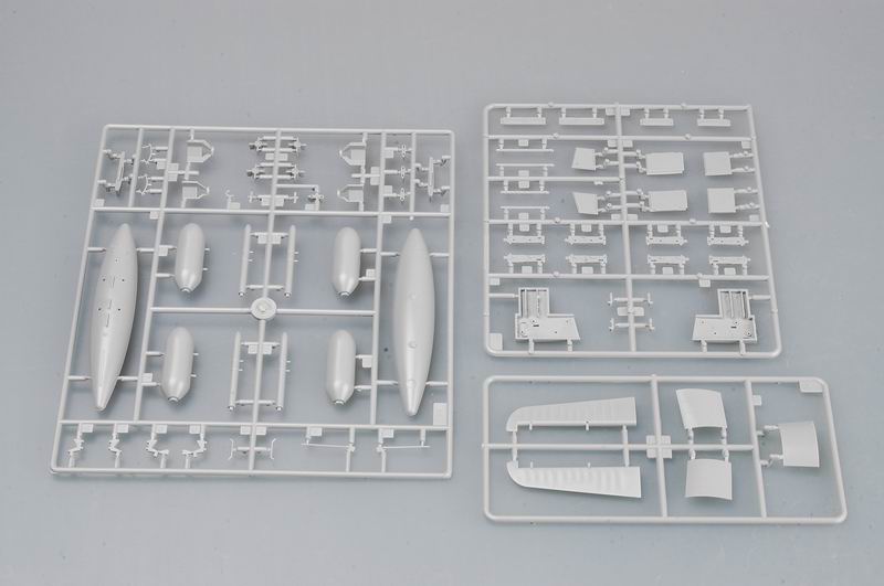 F8F-1 BEARCAT 1/32