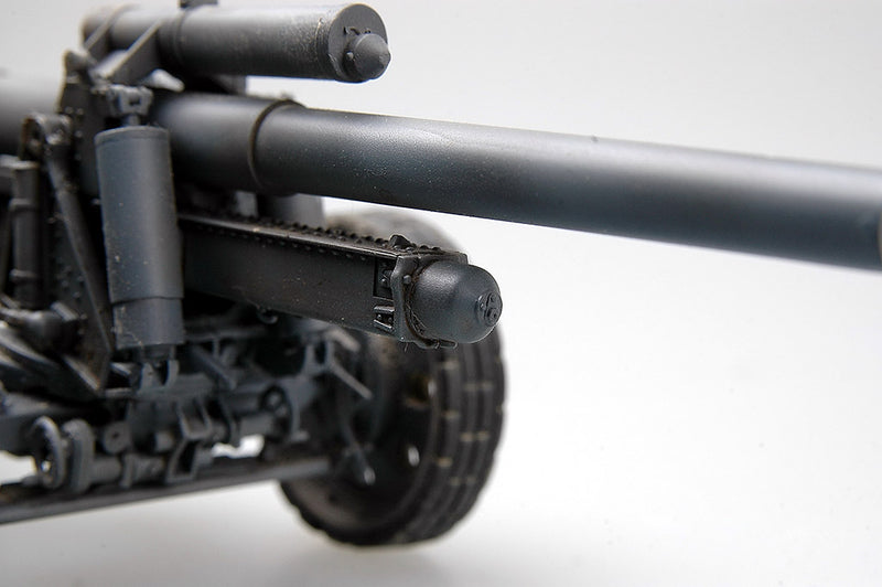 GERMAN 15CM S.FH 18 FIELD HOWITZER 1/35