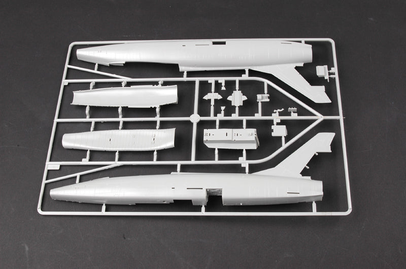 F-100F SUPER SABRE 1/48