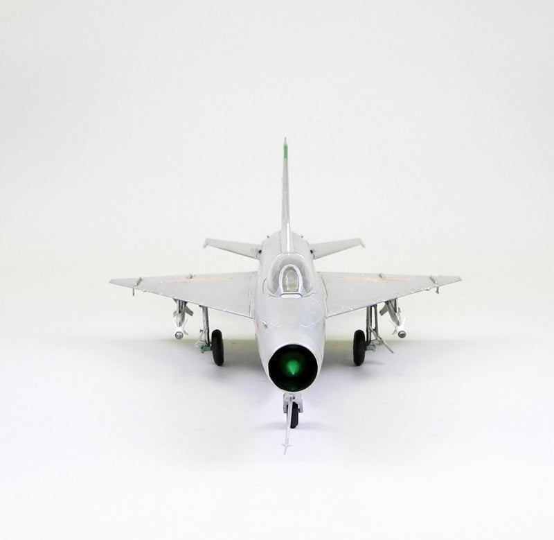 MIG-21 F-13/J-7 FIGHTER 1/48