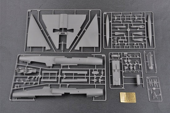 1/48 Trumpeter F106B Delta Dart US Aircraft