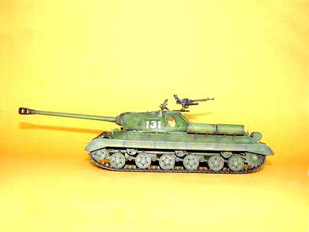 RUSSIAN HEAVY TANK IS-3M 1/35