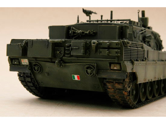 ITALIAN C-1 ARIETE  MBT