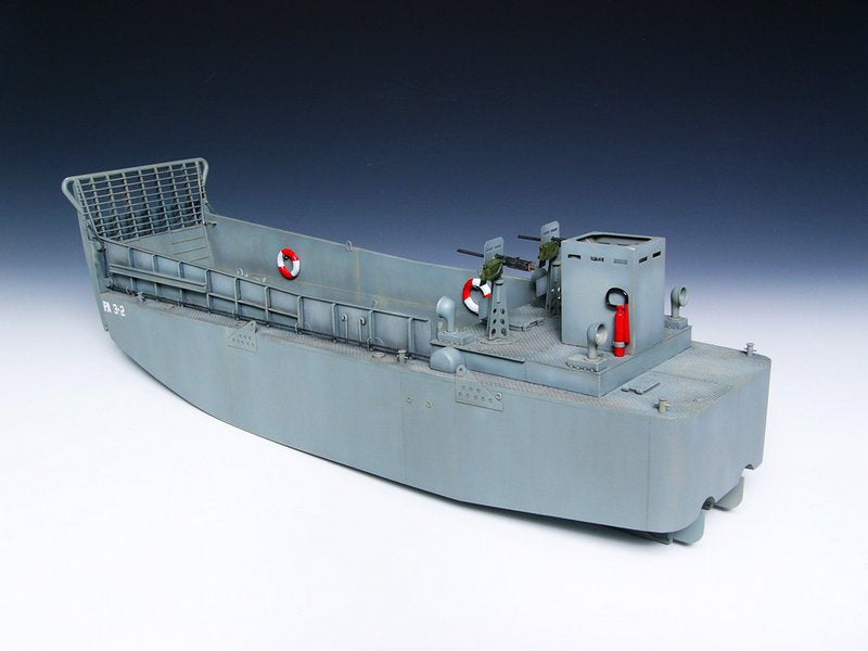 WWII LCM(3) LANDING CRAFT 1/35