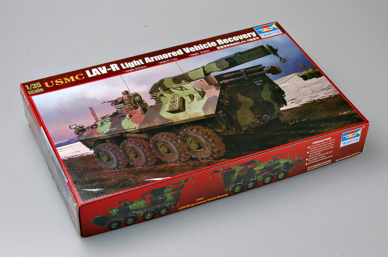 LAV-R LIGHT ARMORED VEHICLE RECOVRY 1/35