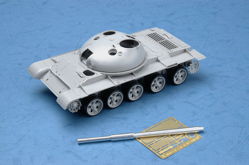 T-62 MAIN BATTLE TANK MOD. 1962 1/35