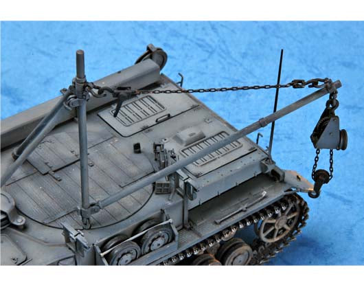 BERGERPANZER IV RECOVERY VEHICLE 1/35