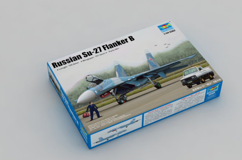 RUSSIAN SU-27       FLANKER B