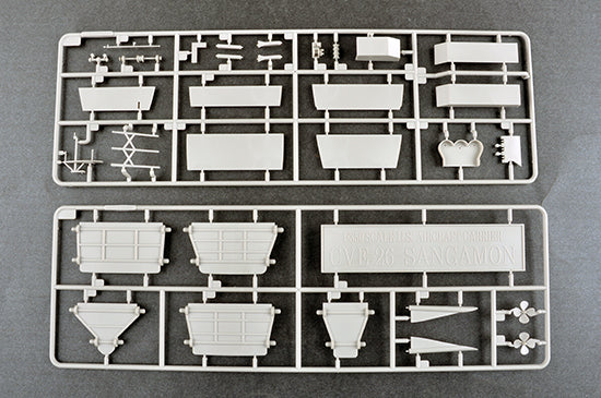 Trumpeter USS Sangamon CVE-26 Escort Carrier