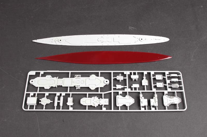 GERMAN CRUISER ADMRLHIPPER 1941 1/700