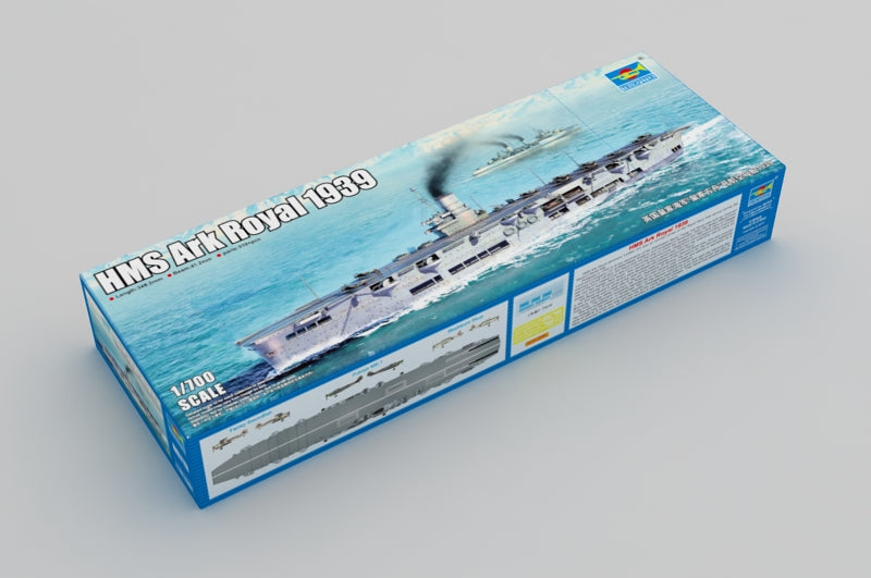 HMS ARK ROYAL 1939 1/700