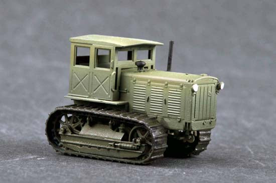 RUSSIAN CHTZ S-65 TRACTOR W/CAB 1/72