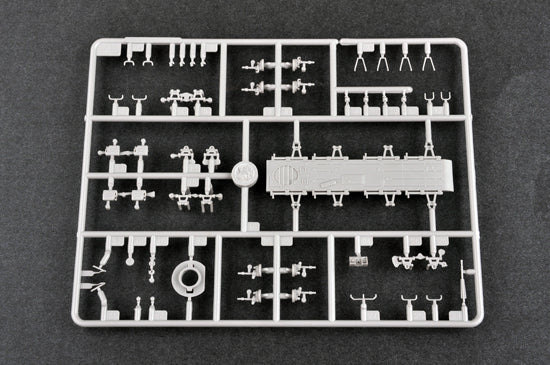 RUSSIAN BTR-70 APC EARLY VERSION 1/72