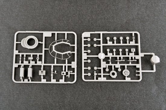 SOVIET T-28 MEDIUM TANK (WELDED) 1/72