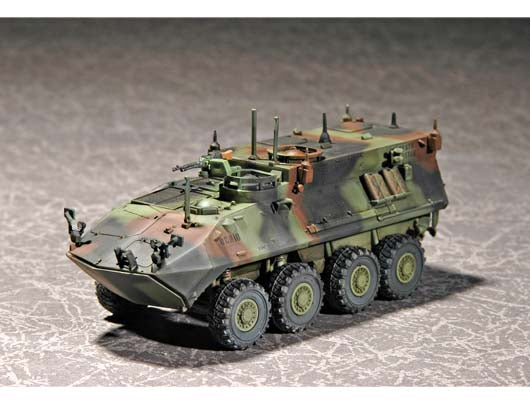 LAV-C2 (COMMAND & CONTROL) 1/72