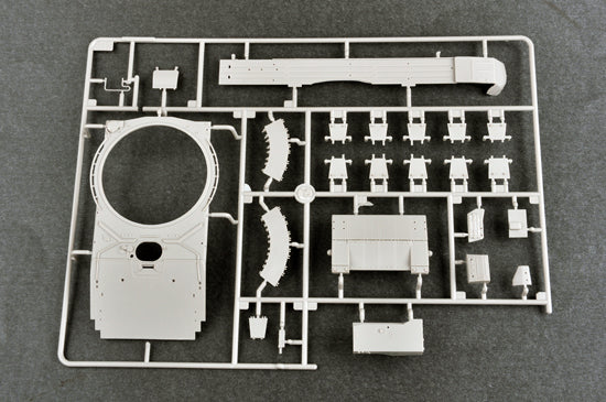 RUSSIAN T-72B2 MBT (ROGATKA) 1/35