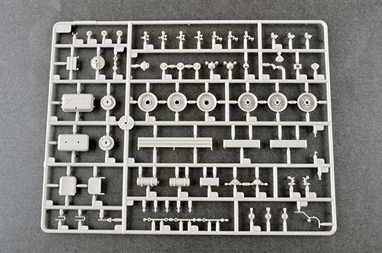 SOVIET BTR-152V1 APC1/35