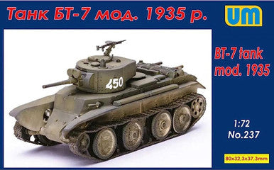 1/72 Uni Model BT-7 tank mod.1935 with the P-40