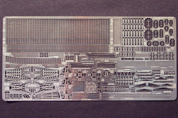 WORLD WAR TWO BRITISH WARSHIP